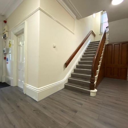 شقة Spacious Victorian Studio Flat دونكاستر المظهر الخارجي الصورة
