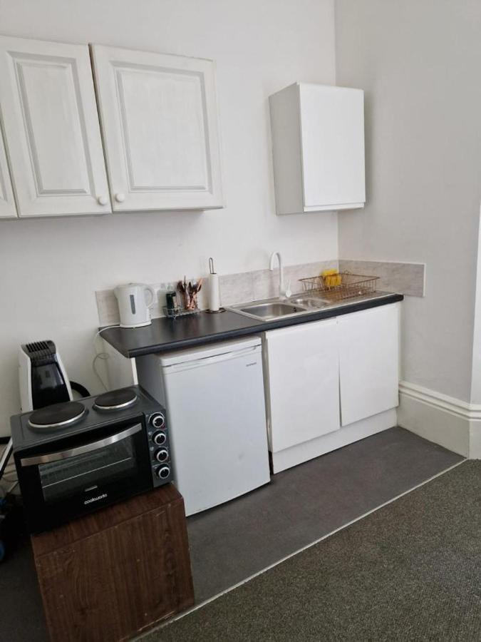 شقة Spacious Victorian Studio Flat دونكاستر المظهر الخارجي الصورة